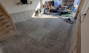 Epoxy Pros of New England Crack Repair, Self Leveling Overlays, Concrete Staining, Epoxy Flooring Near Me Berwick Maine (15)-min
