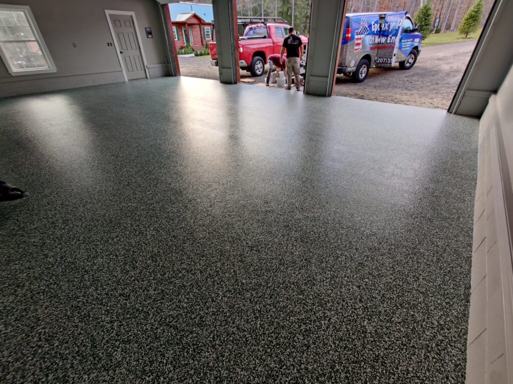 Garage Floor Eagle Flake - Paris, Maine-min