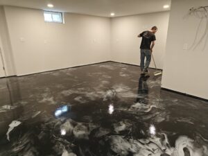 Black and White metallic floor in basement in Sanford, ME by Epoxy Pros of New England-min