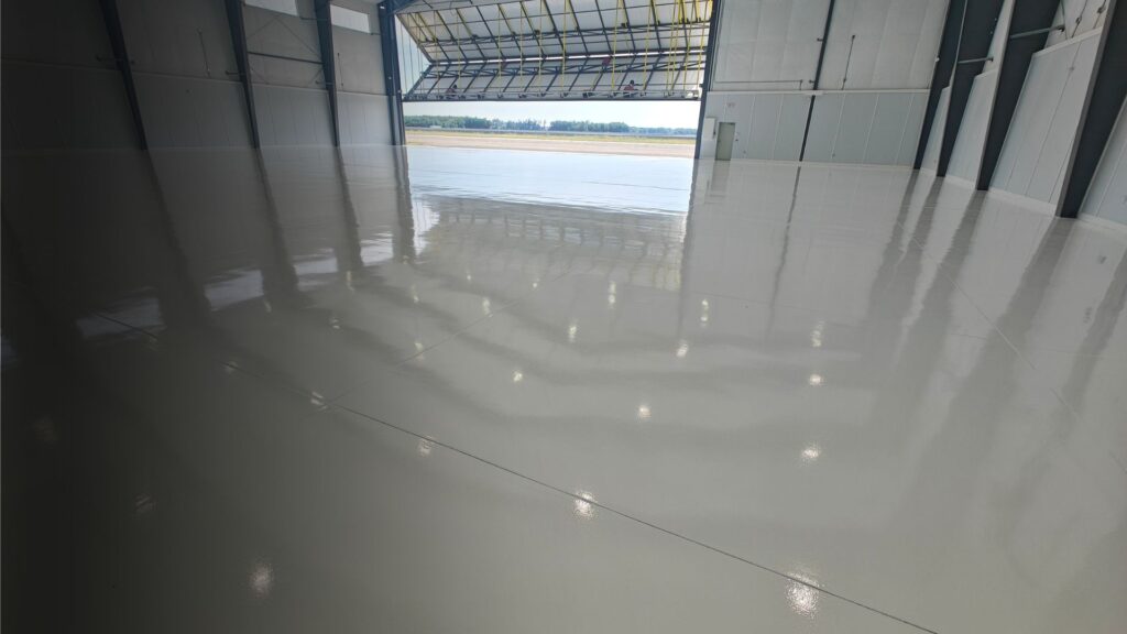 Commercial flooring, concrete coatings, moisture mitigation, epoxy floor coatings, epoxy maine, epoxy contractors near me (4)-min